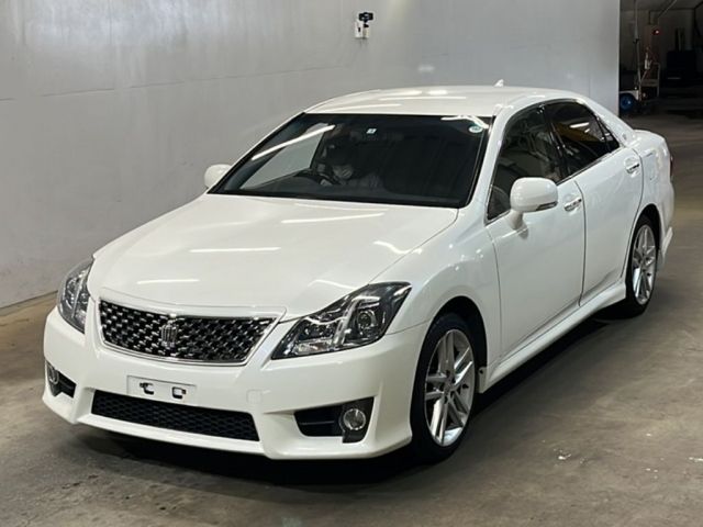 182 TOYOTA CROWN GRS200 2012 г. (KCAA Fukuoka)