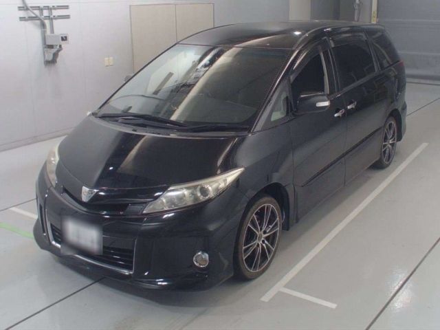 20520 TOYOTA ESTIMA ACR50W 2011 г. (CAA Chubu)