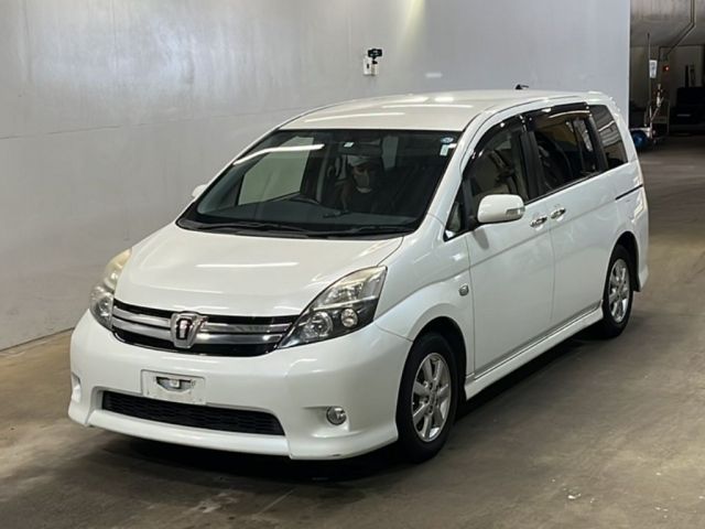 337 TOYOTA ISIS ZGM10W 2012 г. (KCAA Fukuoka)