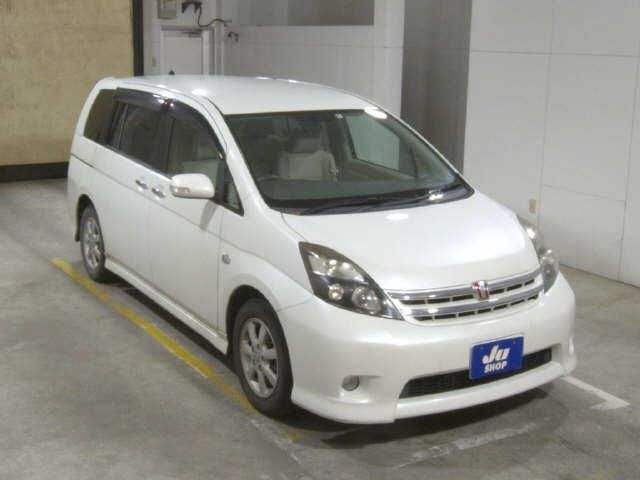 2049 TOYOTA ISIS ZGM10W 2010 г. (JU Fukuoka)