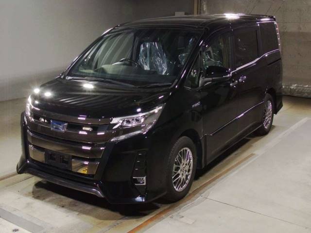 80068 TOYOTA NOAH ZWR80W 2019 г. (TAA Kinki)