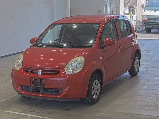 4071 TOYOTA PASSO KGC30 2011 г. (ARAI Oyama)