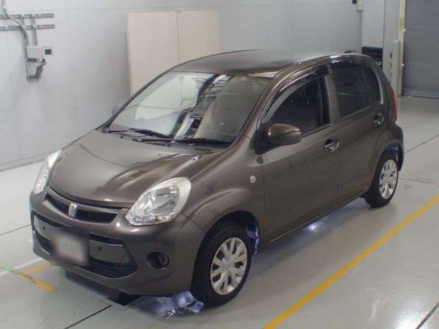 90333 TOYOTA PASSO KGC30 2014 г. (CAA Chubu)