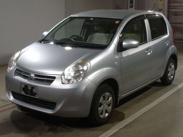 6174 TOYOTA PASSO KGC30 2012 г. (TAA Chubu)