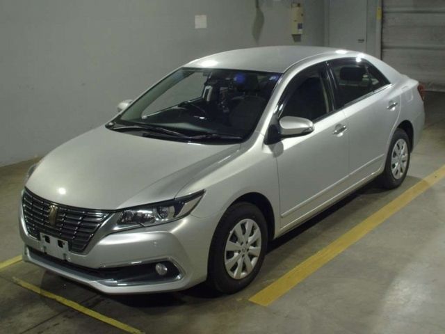 6124 TOYOTA PREMIO ZRT265 2018 г. (TAA Hokkaido)