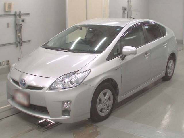 1028 TOYOTA PRIUS ZVW30 2011 г. (CAA Tokyo)