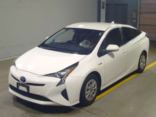 12254 TOYOTA PRIUS ZVW51 2018 г. (TAA Yokohama)