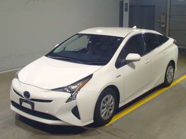 12491 TOYOTA PRIUS ZVW50 2018 г. (TAA Yokohama)