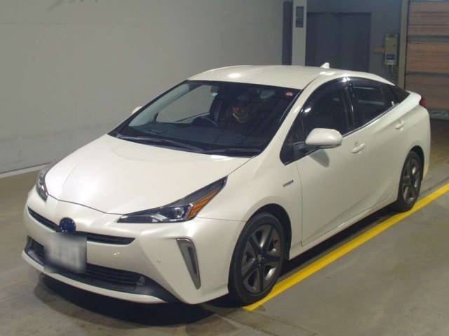 12665 TOYOTA PRIUS ZVW55 2019 г. (TAA Yokohama)