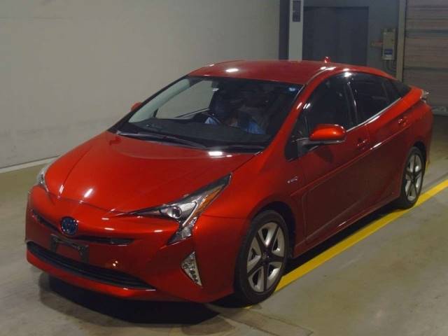 12763 TOYOTA PRIUS ZVW55 2018 г. (TAA Yokohama)