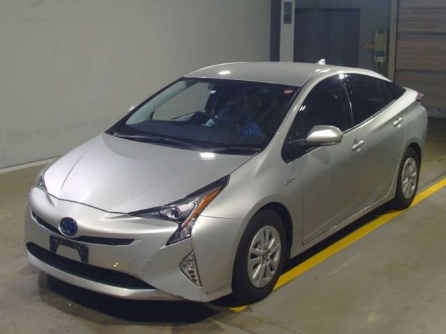 12765 TOYOTA PRIUS ZVW50 2018 г. (TAA Yokohama)