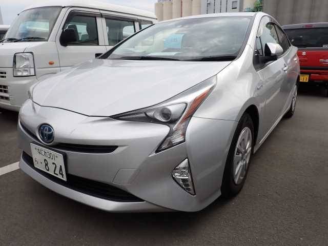 135 TOYOTA PRIUS ZVW50 2018 г. (ORIX Kobe Nyusatsu)