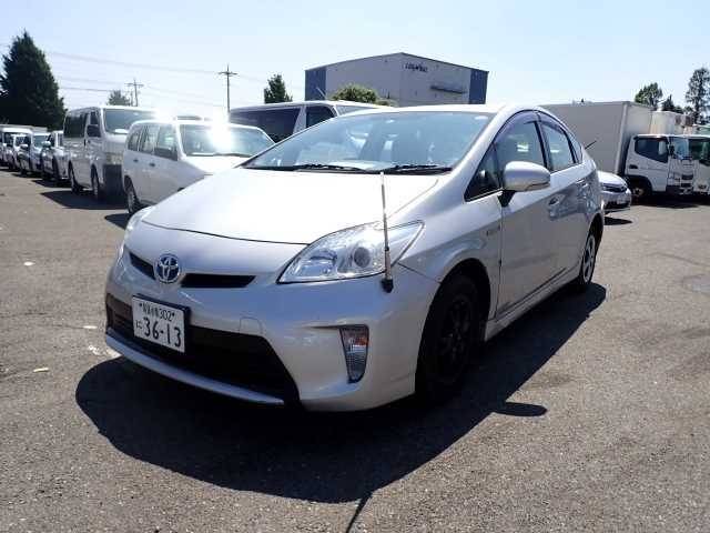 173 TOYOTA PRIUS ZVW30 2014 г. (ORIX Atsugi Nyusatsu)