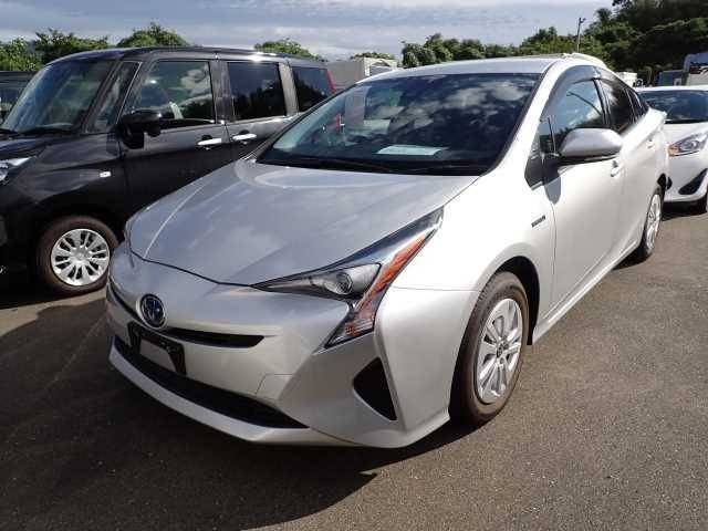 175 TOYOTA PRIUS ZVW50 2018 г. (ORIX Fukuoka Nyusatsu)