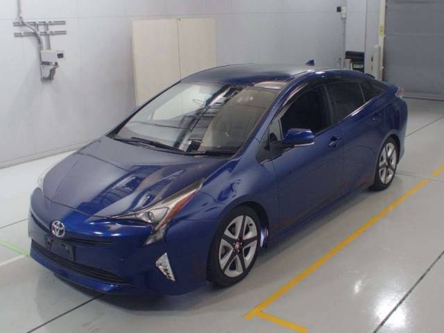 20038 TOYOTA PRIUS ZVW50 2016 г. (CAA Chubu)