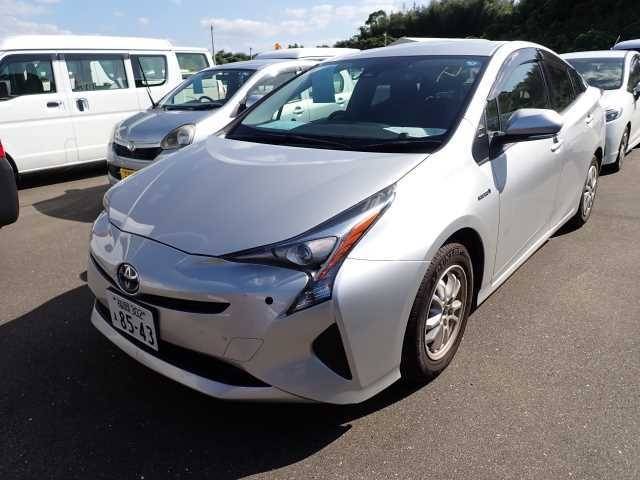 202 TOYOTA PRIUS ZVW50 2018 г. (ORIX Fukuoka Nyusatsu)