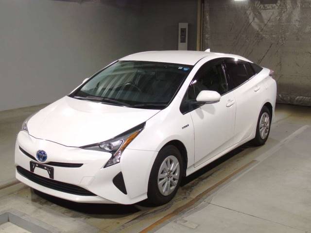 2081 TOYOTA PRIUS ZVW50 2018 г. (TAA Kinki)