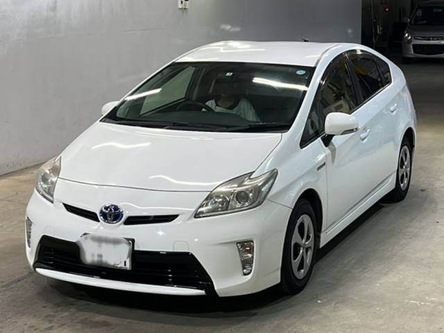 210 TOYOTA PRIUS ZVW30 2012 г. (KCAA Fukuoka)