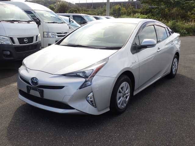 2119 TOYOTA PRIUS ZVW55 2018 г. (ORIX Atsugi Nyusatsu)