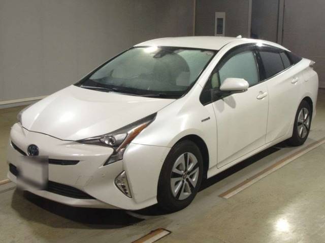 2176 TOYOTA PRIUS ZVW51 2016 г. (TAA Hyogo)