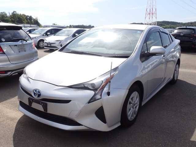 2182 TOYOTA PRIUS ZVW50 2016 г. (ORIX Atsugi Nyusatsu)