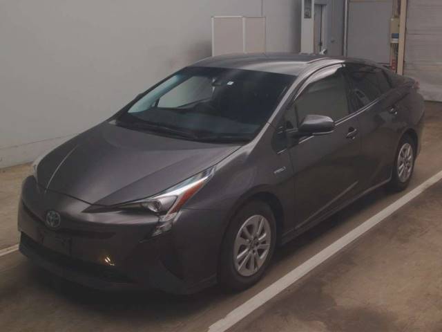 222 TOYOTA PRIUS ZVW50 2018 г. (TAA Kantou)