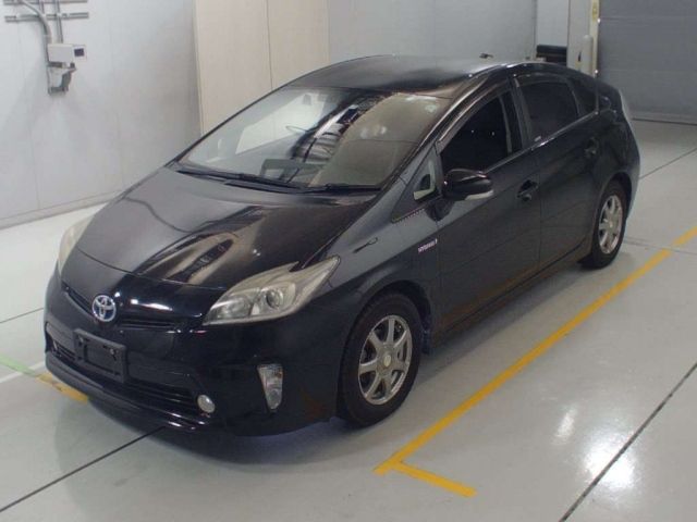 11141 TOYOTA PRIUS ZVW30 2013 г. (CAA Chubu)