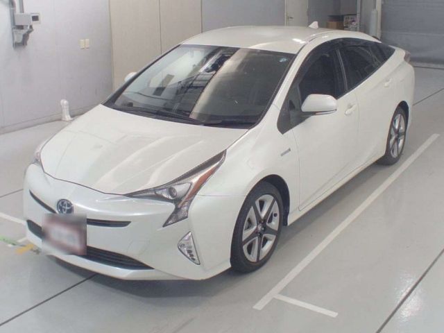 37178 TOYOTA PRIUS ZVW50 2016 г. (CAA Chubu)