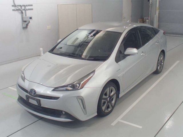 31605 TOYOTA PRIUS ZVW51 2019 г. (CAA Chubu)