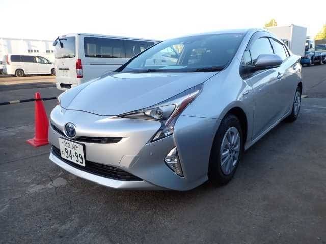 26 TOYOTA PRIUS ZVW50 2018 г. (ORIX Atsugi Nyusatsu)