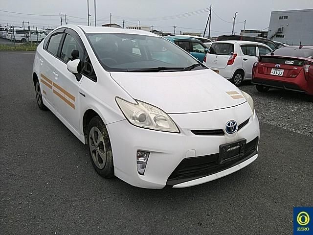 97 TOYOTA PRIUS ZVW30 2012 г. (ZERO Shonan)