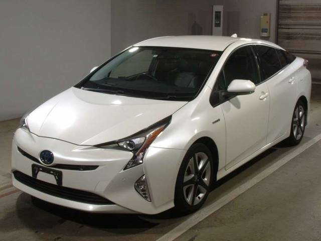 30032 TOYOTA PRIUS ZVW51 2017 г. (TAA Chubu)