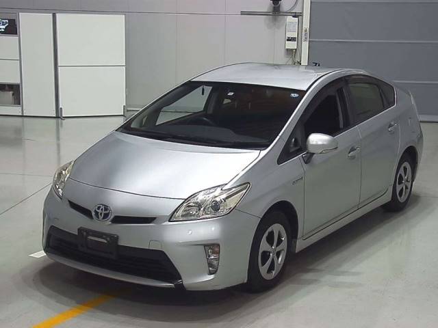 30040 TOYOTA PRIUS ZVW30 2014 г. (CAA Chubu)