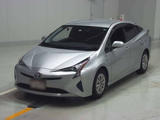 30060 TOYOTA PRIUS ZVW50 2016 г. (CAA Chubu)