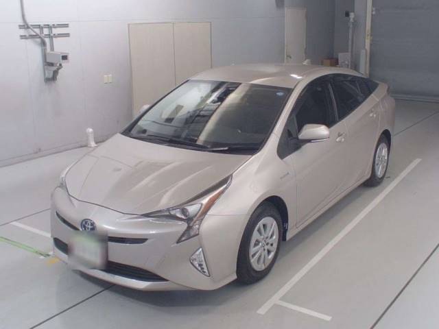 30387 TOYOTA PRIUS ZVW50 2018 г. (CAA Chubu)