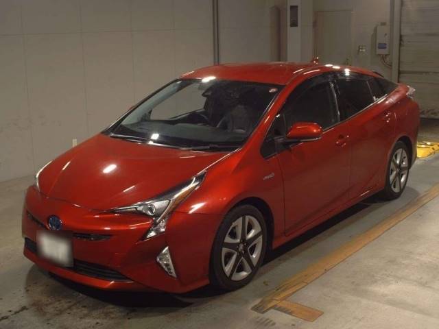 315 TOYOTA PRIUS ZVW51 2016 г. (TAA Kyushu)