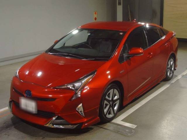 362 TOYOTA PRIUS ZVW50 2016 г. (TAA Hiroshima)