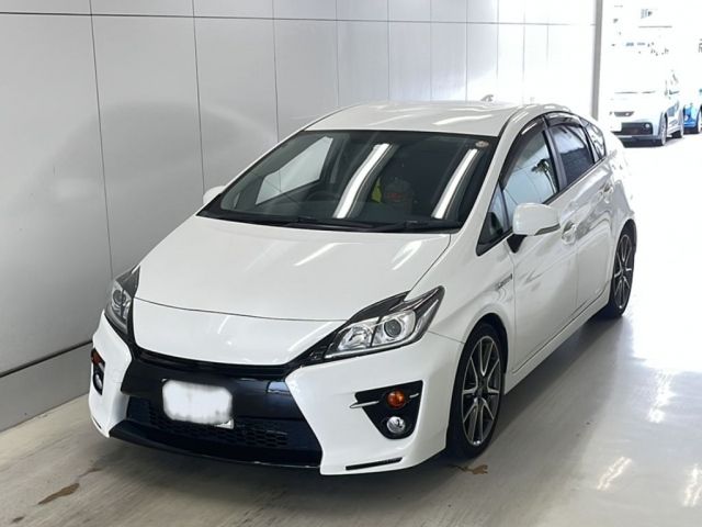 61 TOYOTA PRIUS ZVW30 2014 г. (KCAA Yamaguchi)