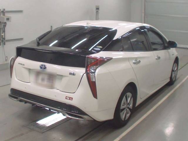 40134 TOYOTA PRIUS ZVW51 2016 г. (CAA Tokyo)