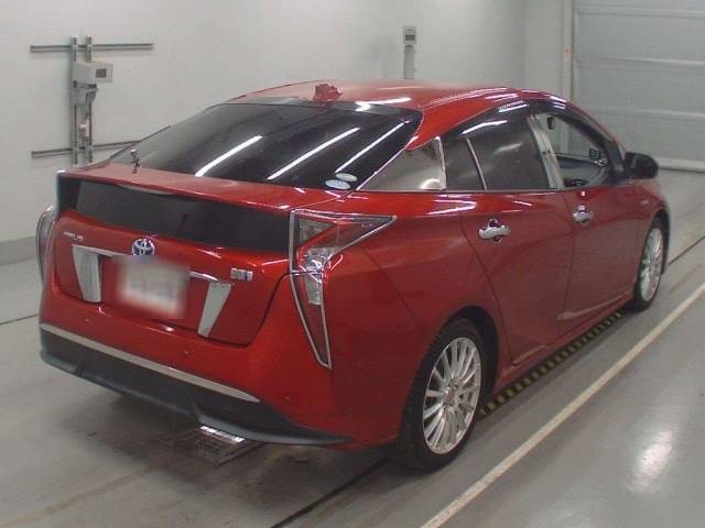 40258 TOYOTA PRIUS ZVW51 2016 г. (CAA Tokyo)