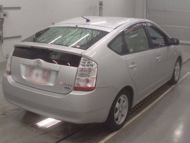 5189 TOYOTA PRIUS NHW20 2012 г. (CAA Tokyo)