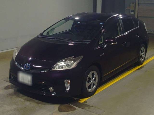 525 TOYOTA PRIUS ZVW30 2013 г. (TAA Yokohama)