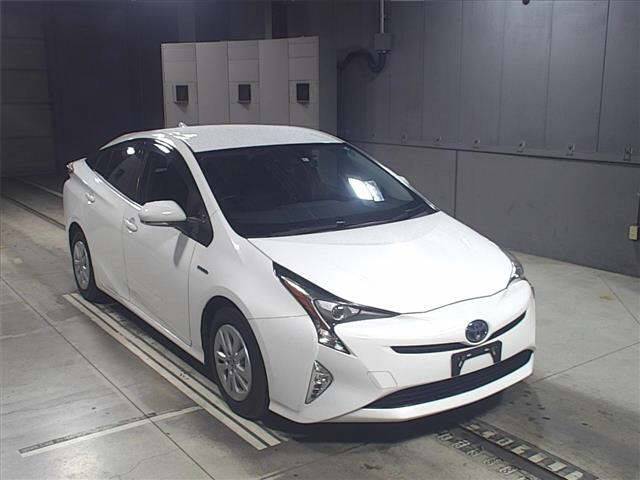 5844 TOYOTA PRIUS ZVW50 2016 г. (JU Gifu)