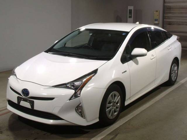 6211 TOYOTA PRIUS ZVW50 2018 г. (TAA Chubu)