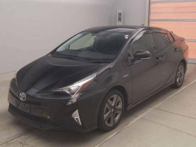 70046 TOYOTA PRIUS ZVW50 2016 г. (TAA Kantou)