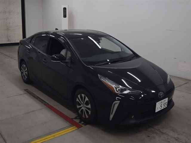 70289 TOYOTA PRIUS ZVW51 2019 г. (MIRIVE Osaka)