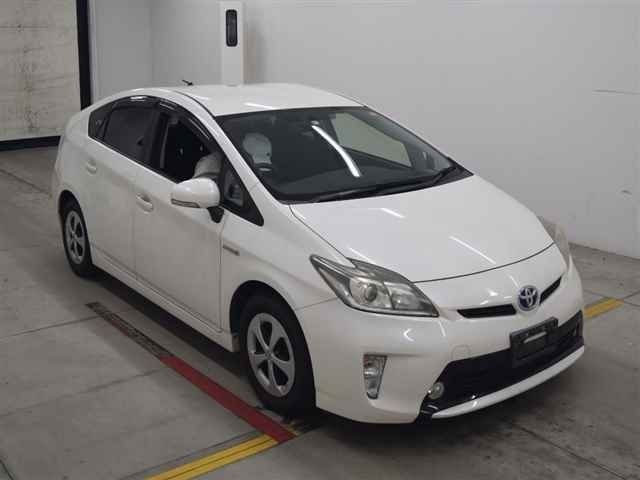 60233 TOYOTA PRIUS ZVW30 2012 г. (MIRIVE Osaka)