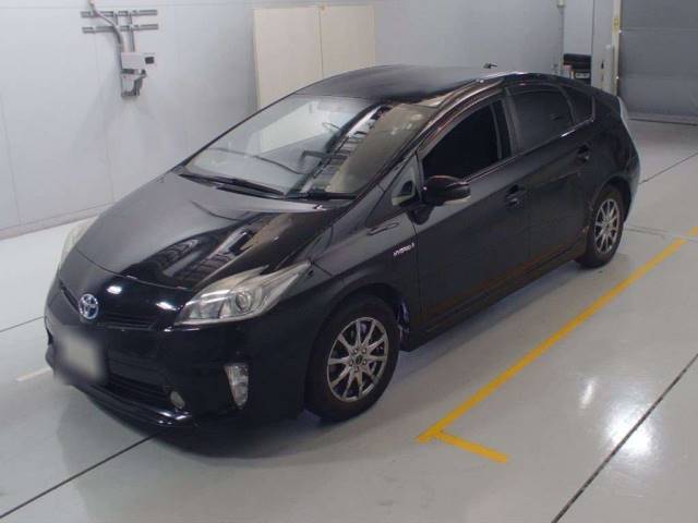 90272 TOYOTA PRIUS ZVW30 2013 г. (CAA Chubu)