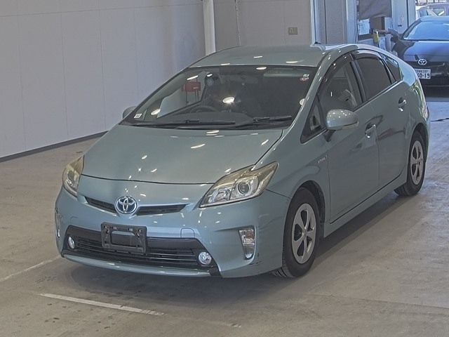 1734 TOYOTA PRIUS ZVW30 2013 г. (ARAI Oyama)