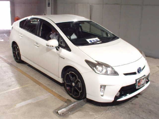 1022 TOYOTA PRIUS ZVW30 2012 г. (JU Fukuoka)